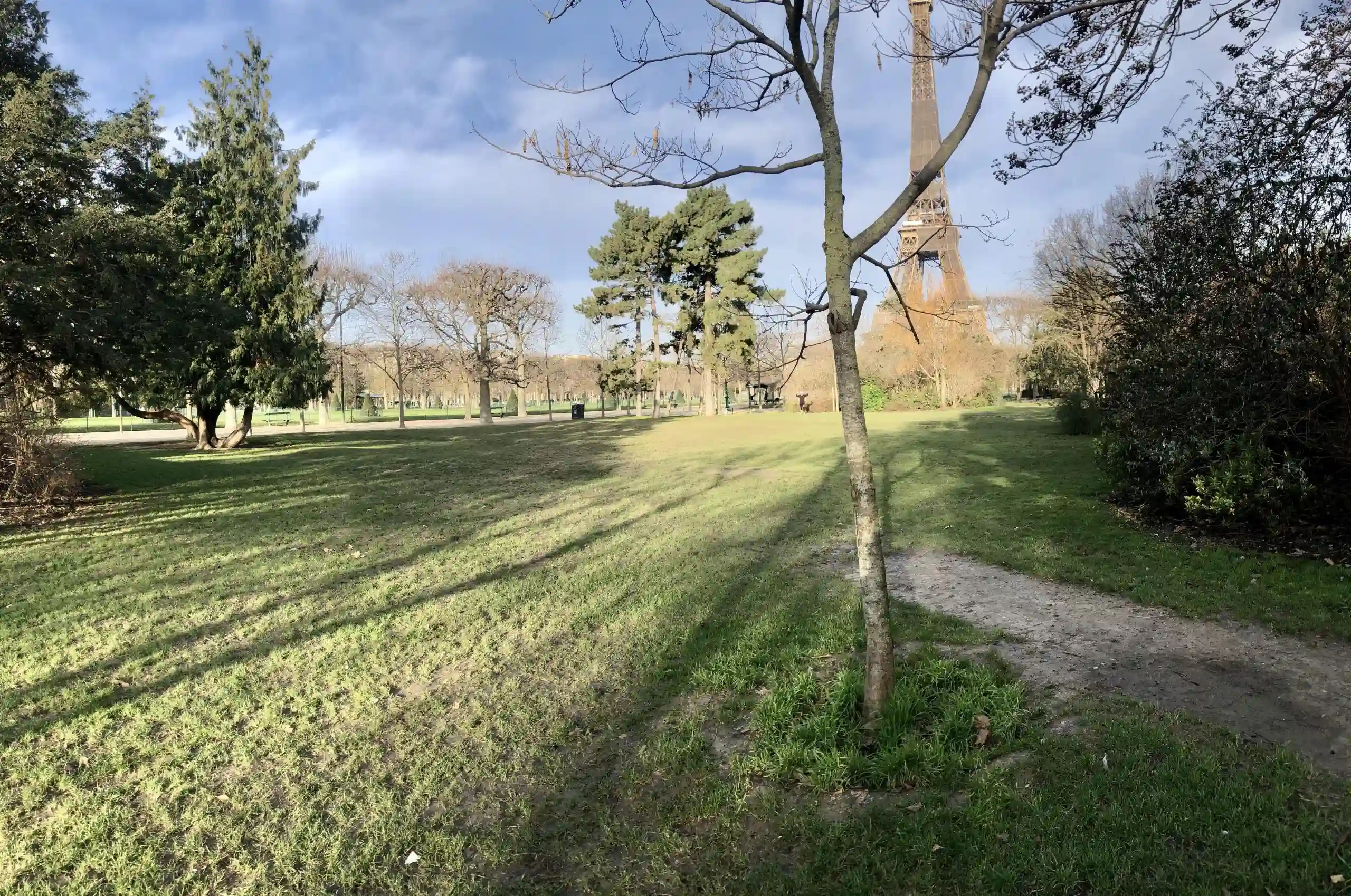 Champ de Mars — Paris 7e